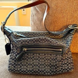 COACH Bag - Early 2000s Style